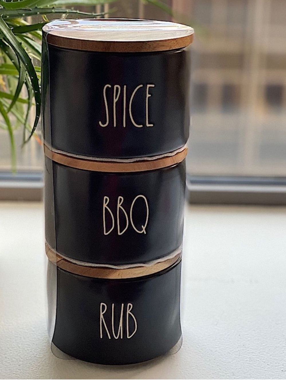 Rae Dunn Black Spice BBQ Rub Cellars